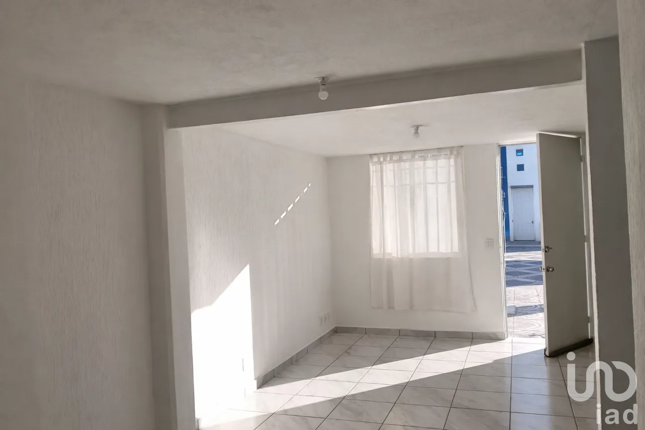Casa en Venta en Colinas del Sol, Corregidora, Querétaro | NEX-265674 | iad México | Foto 3 de 13