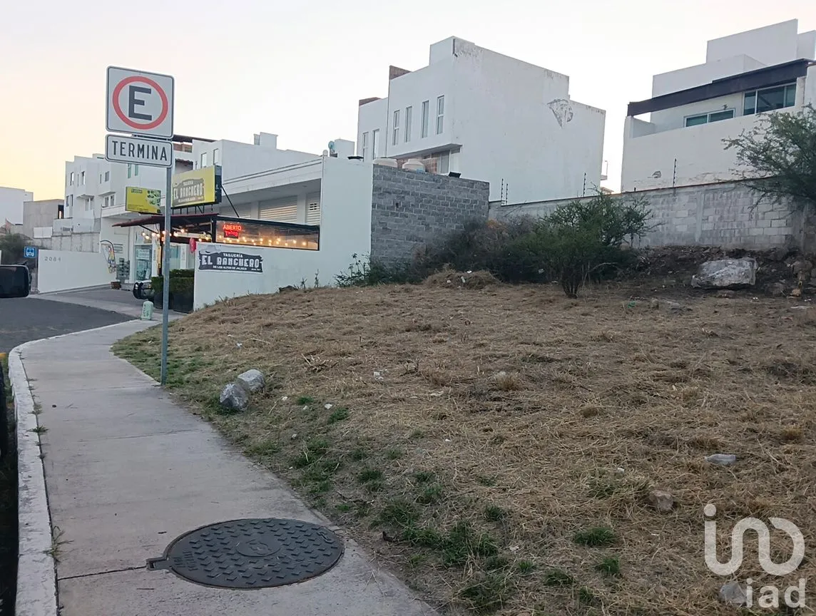 Terreno en Venta en Pedregal de Schoenstatt, Corregidora, Querétaro | NEX-293600 | iad México | Foto 3 de 11