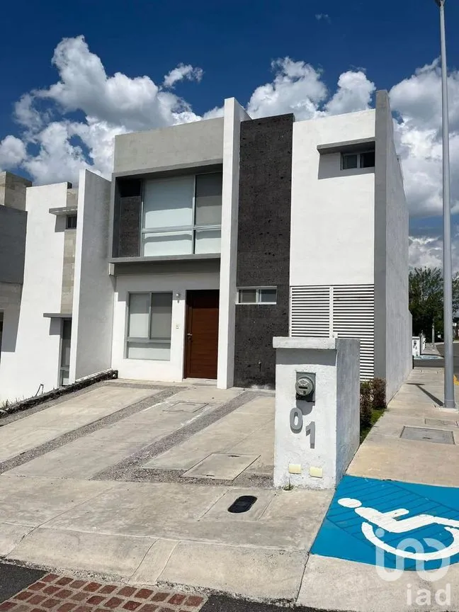 Casa en Venta en Zibatá, El Marqués, Querétaro | NEX-301570 | iad México | Foto 1 de 11