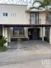 NEX-191214 - Casa en Venta, con 3 recamaras, con 2 baños, con 105 m2 de construcción en Nueva Alameda, CP 20180, Aguascalientes.
