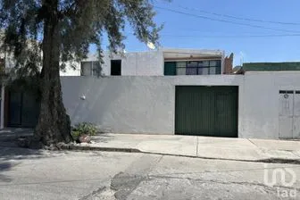 NEX-292002 - Casa en Venta, con 6 recamaras, con 4 baños, con 412 m2 de construcción en Lindavista, CP 20270, Aguascalientes.