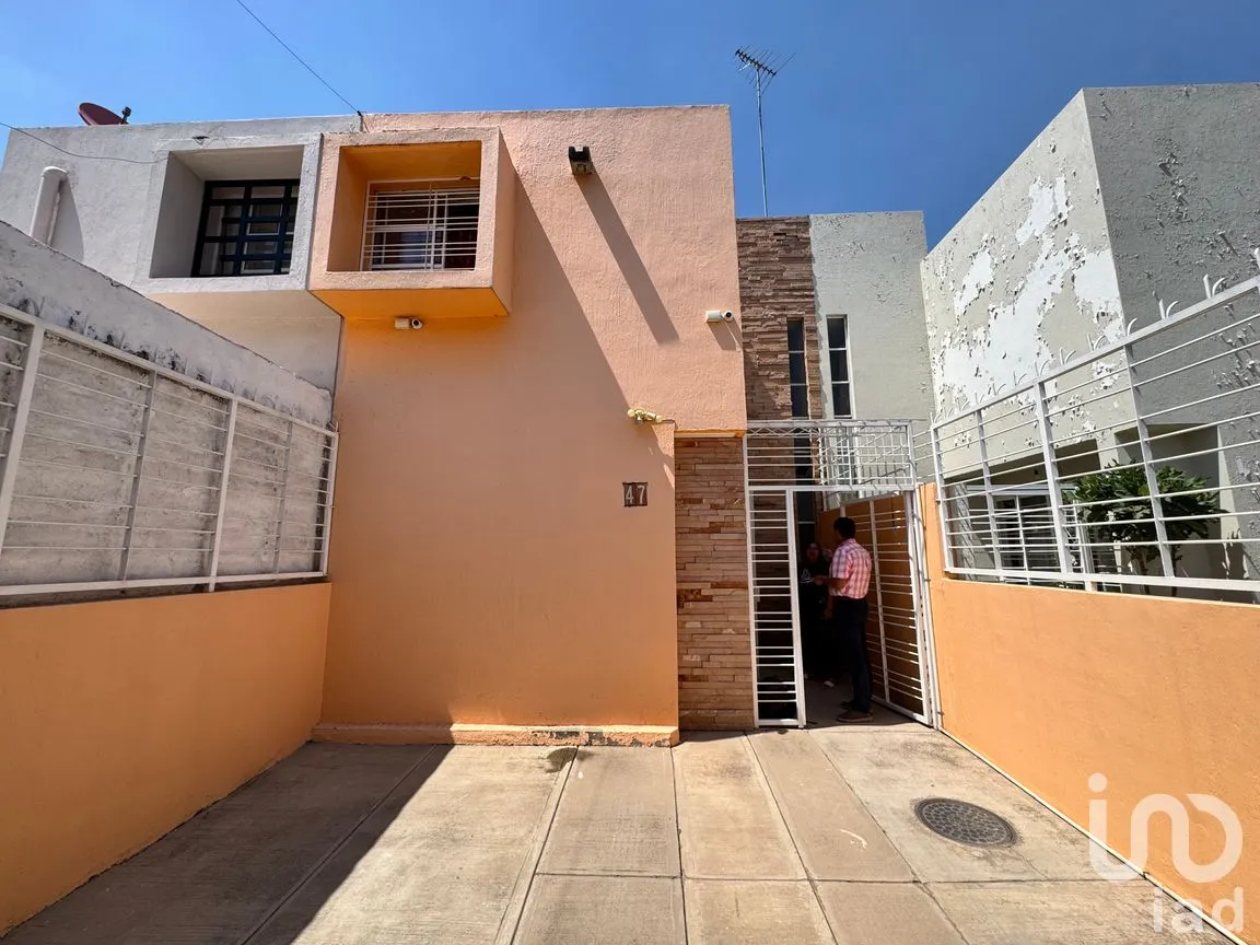 Casa en Venta en El Cerrito, Tonalá, Jalisco | NEX-298765 | iad México | Foto 3 de 18