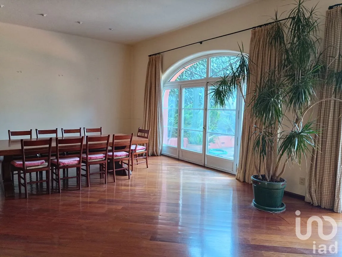 Casa en Venta en Lomas Altas, Miguel Hidalgo, Ciudad de México | NEX-292096 | iad México | Foto 4 de 37