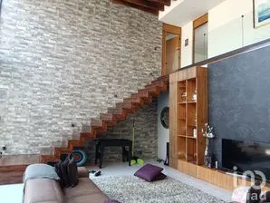 NEX-297821 - Casa en Venta, con 4 recamaras, con 3 baños, con 800 m2 de construcción en Lomas del Huizachal, CP 53840, México.