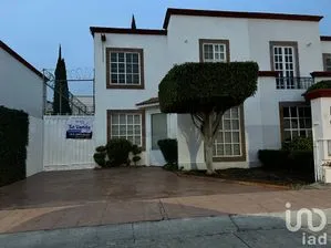 NEX-189789 - Casa en Venta, con 3 recamaras, con 3 baños, con 108 m2 de construcción en Galindas Residencial, CP 76177, Querétaro.