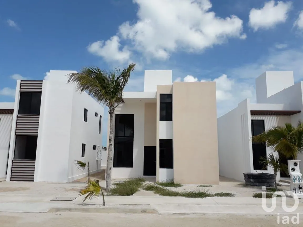 Casa en Venta en Chelem, Progreso, Yucatán | NEX-3331 | iad México | Foto 1 de 25