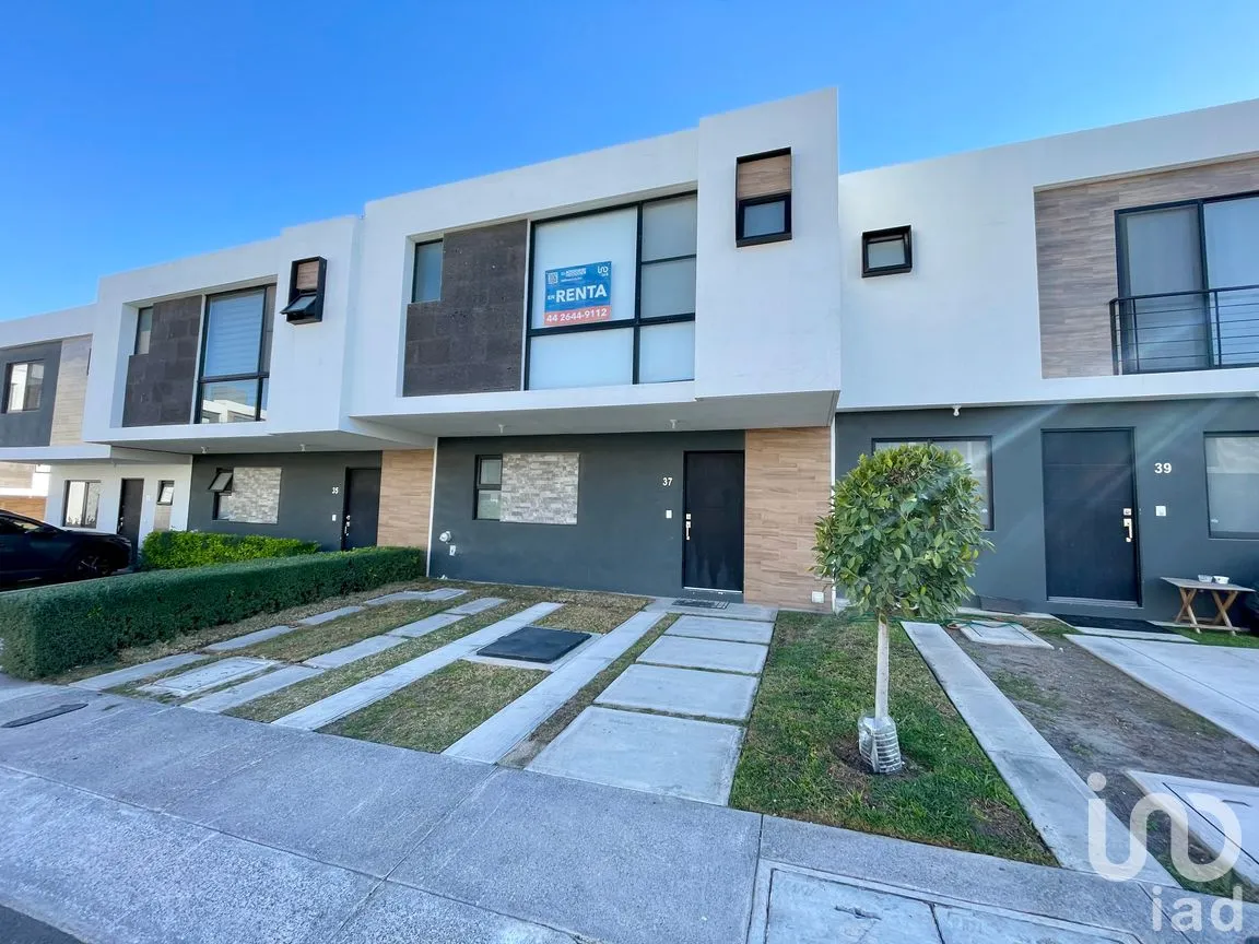 Casa en Renta en Zákia, El Marqués, Querétaro | NEX-290207 | iad México | Foto 1 de 27