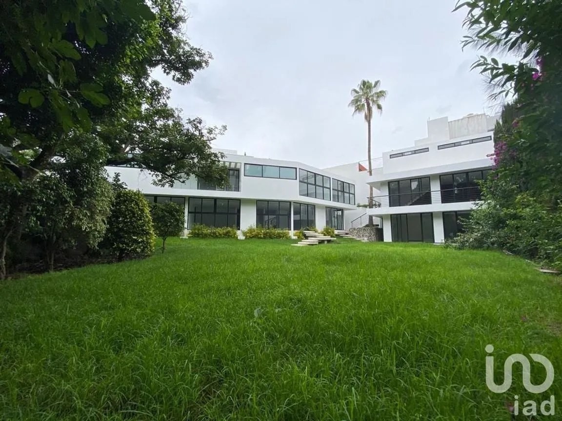 Casa en Venta en Jardines del Pedregal, Álvaro Obregón, Ciudad de México | NEX-189747 | iad México | Foto 2 de 32