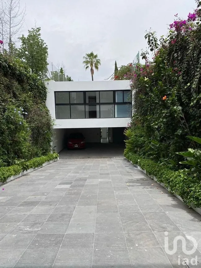 Casa en Venta en Jardines del Pedregal, Álvaro Obregón, Ciudad de México | NEX-189747 | iad México | Foto 3 de 32