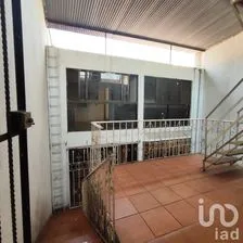 NEX-196270 - Casa en Venta, con 3 recamaras, con 3 baños, con 196 m2 de construcción en Ciudad Azteca Sección Oriente, CP 55120, México.