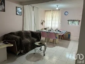 NEX-218209 - Departamento en Venta, con 2 recamaras, con 1 baño, con 57 m2 de construcción en Rinconada de Aragón, CP 55140, México.