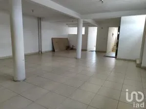NEX-220069 - Local en Renta, con 1 recamara, con 100 m2 de construcción en Nuevo Paseo de San Agustín, CP 55130, México.