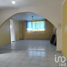 NEX-220552 - Casa en Venta, con 7 recamaras, con 4 baños, con 200 m2 de construcción en Renacimiento de Aragón, CP 55280, México.