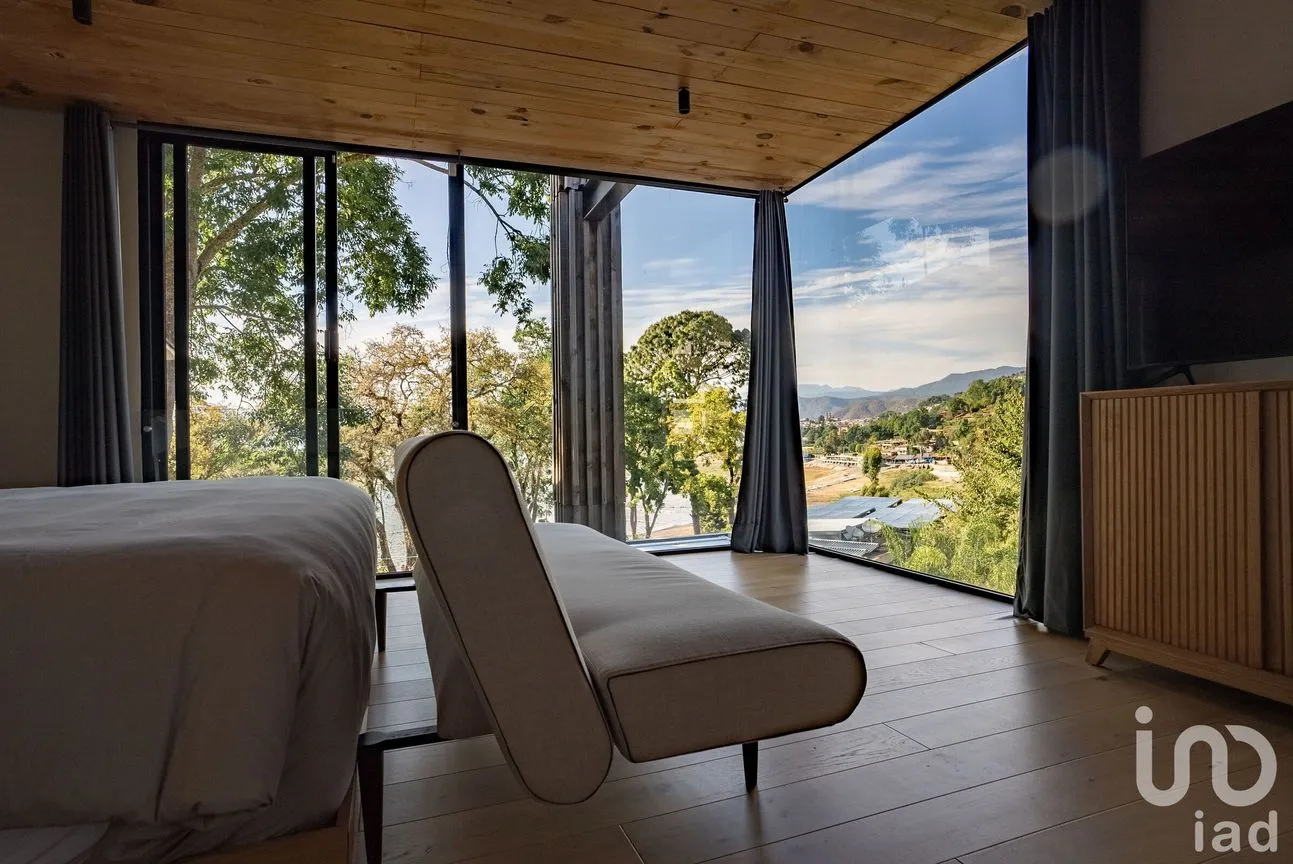 Casa en Venta en Avándaro, Valle de Bravo, México | NEX-235126 | iad México | Foto 18 de 18