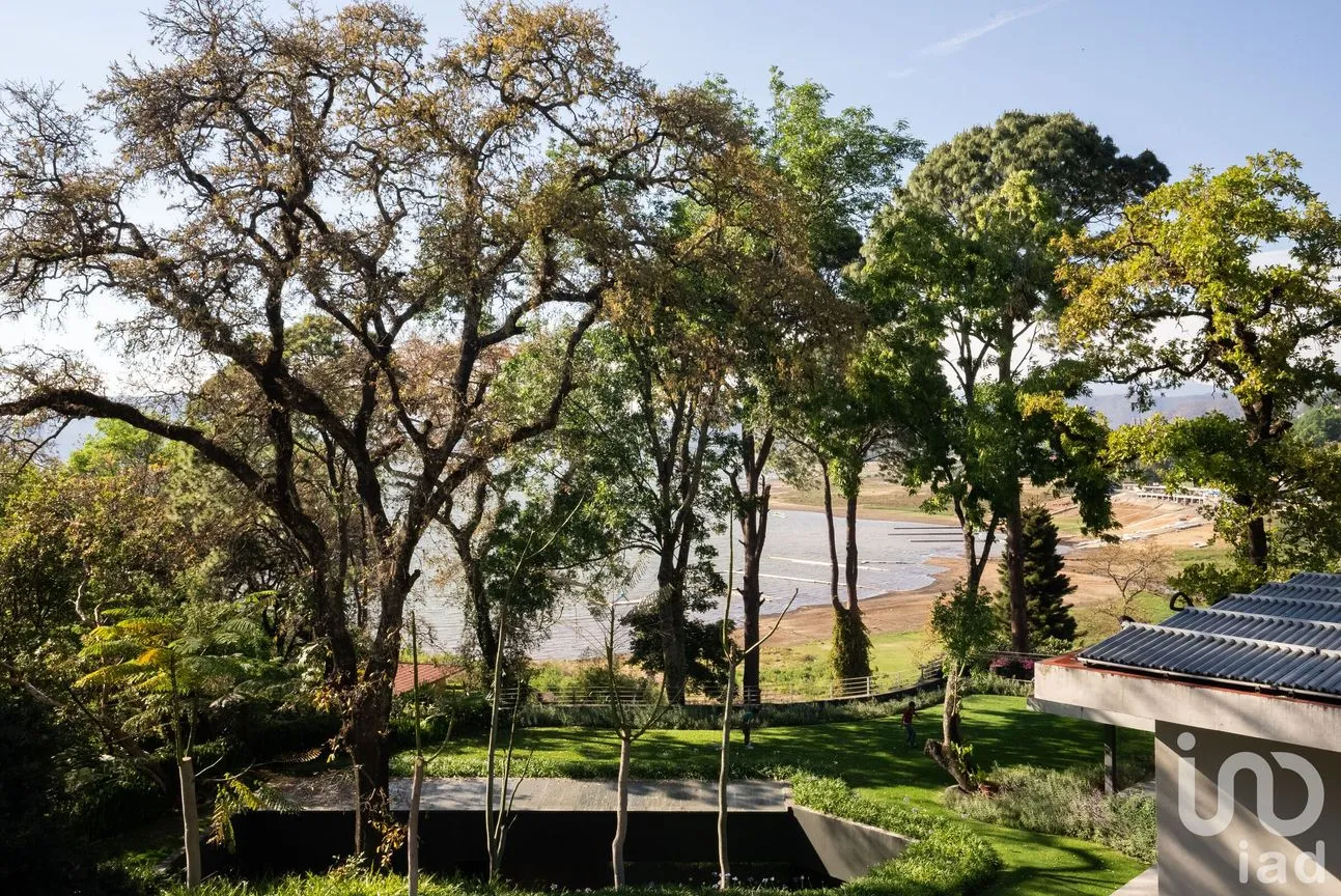 Casa en Venta en Avándaro, Valle de Bravo, México | NEX-235126 | iad México | Foto 9 de 18