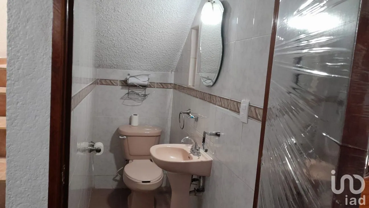 Casa en Venta en México Revolucionario, Ecatepec de Morelos, México | NEX-242139 | iad México | Foto 3 de 21