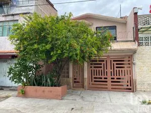NEX-242139 - Casa en Venta, con 4 recamaras, con 1 baño, con 200 m2 de construcción en México Revolucionario, CP 55266, México.