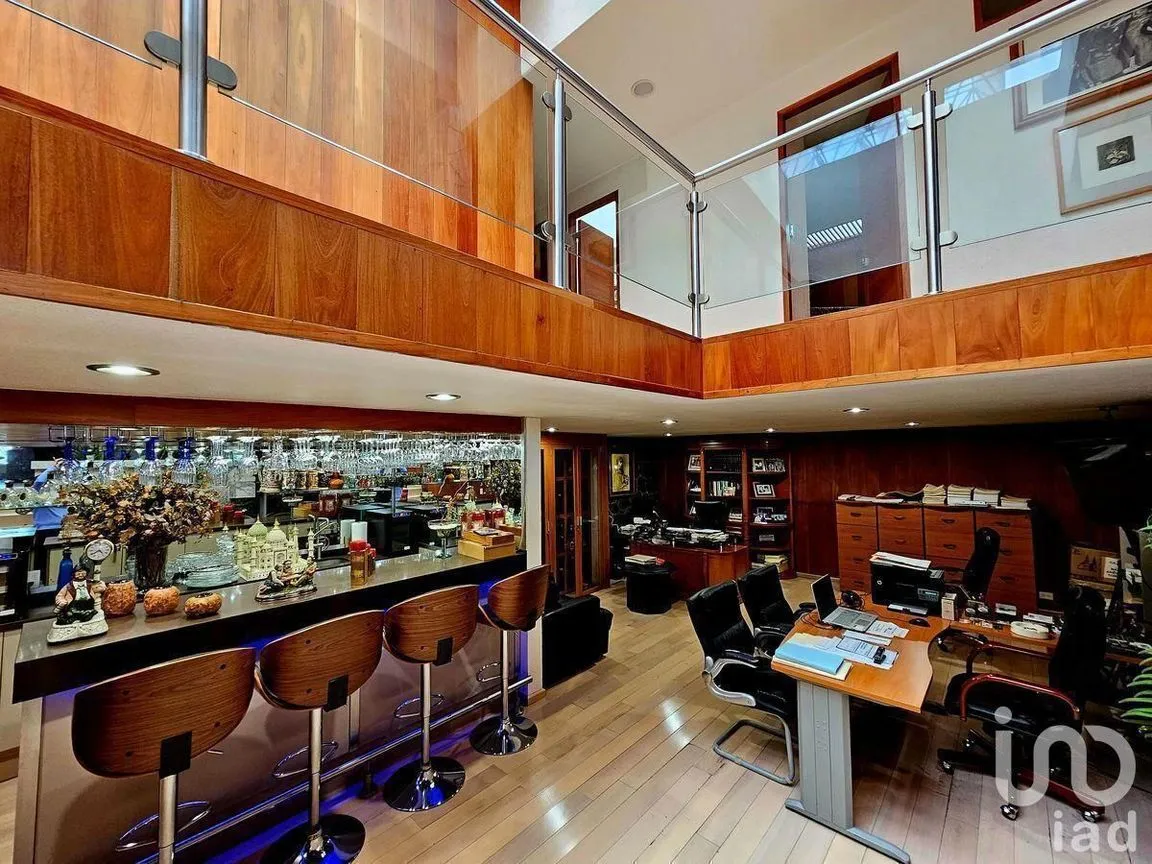 Casa en Venta en Jardines del Pedregal, Álvaro Obregón, Ciudad de México | NEX-242377 | iad México | Foto 2 de 28