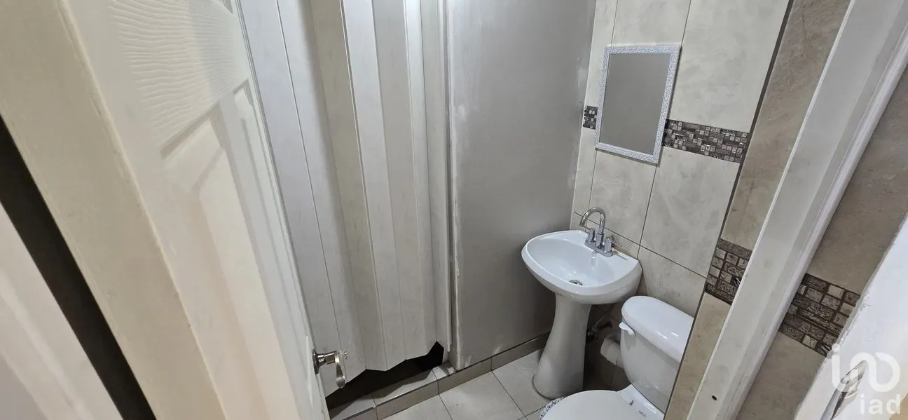 Oficina en Renta en Granjas Valle de Guadalupe Sección A, Ecatepec de Morelos, México | NEX-248791 | iad México | Foto 4 de 8
