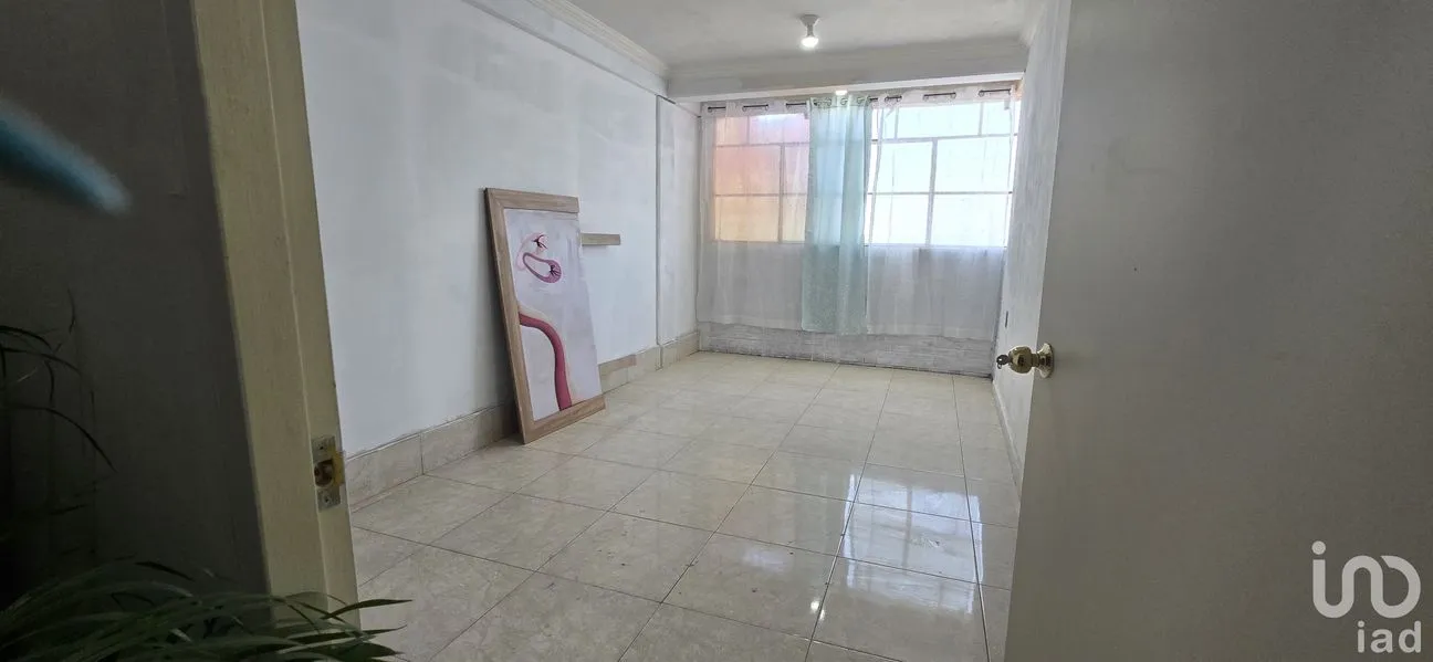 Oficina en Renta en Granjas Valle de Guadalupe Sección A, Ecatepec de Morelos, México | NEX-248791 | iad México | Foto 1 de 8