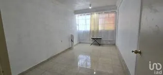 NEX-252830 - Oficina en Renta, con 1 recamara, con 1 baño, con 20 m2 de construcción en Granjas Valle de Guadalupe Sección A, CP 55270, México.