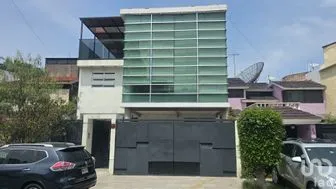 NEX-306911 - Casa en Venta, con 5 recamaras, con 4 baños, con 325 m2 de construcción.