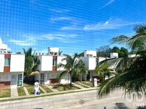 NEX-196294 - Casa en Venta, con 2 recamaras, con 1 baño, con 65 m2 de construcción en Playa Azul, CP 77724, Quintana Roo.
