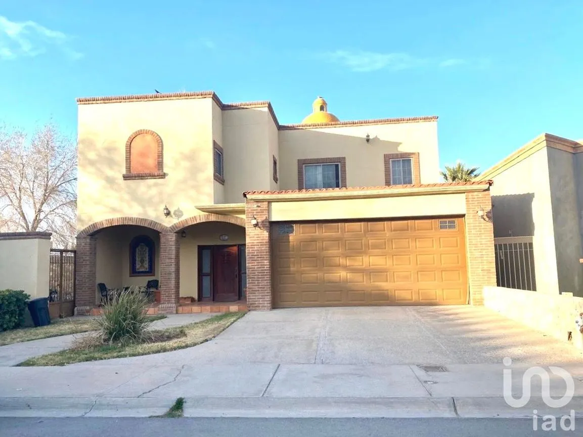 Casa en Venta en Cerrada del Sol, Juárez, Chihuahua | NEX-243941 | iad México | Foto 1 de 18