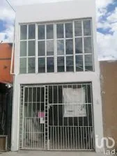 NEX-221516 - Casa en Venta, con 3 recamaras, con 1 baño, con 90 m2 de construcción en Los Héroes Chalco, CP 56644, México.