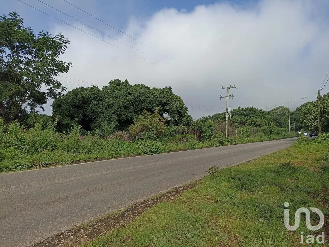 Terreno en Venta en Santiago Tepetlapa, Tepoztlán, Morelos | NEX-233442 | iad México | Foto 1 de 9