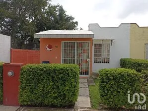 NEX-234997 - Casa en Venta, con 2 recamaras, con 2 baños, con 79 m2 de construcción en La Morena, CP 62732, Morelos.
