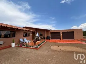 NEX-206810 - Casa en Venta, con 3 recamaras, con 2 baños, con 362 m2 de construcción.