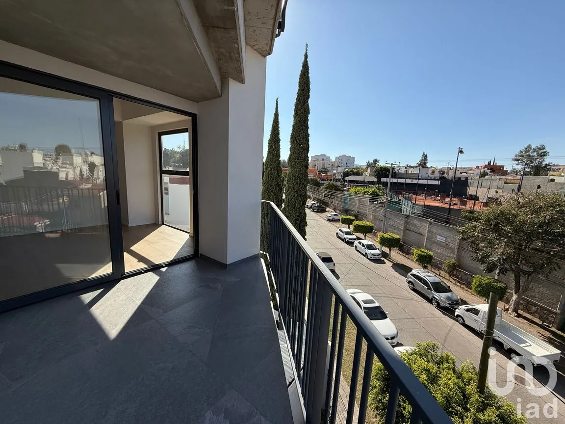 Departamento en Renta en Jardines de La Patria, Zapopan, Jalisco | NEX-241502 | iad México | Foto 4 de 18