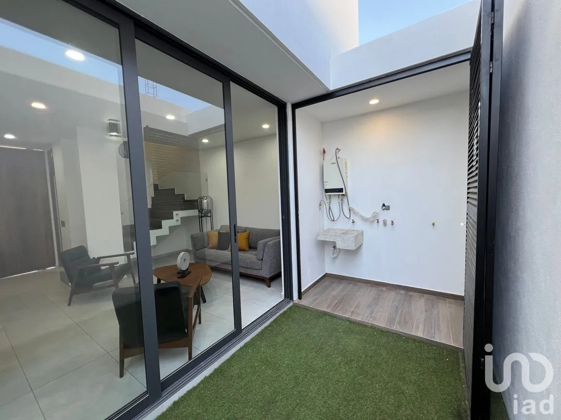 Casa en Venta en Santa Anita, Tlajomulco de Zúñiga, Jalisco | NEX-244933 | iad México | Foto 4 de 17