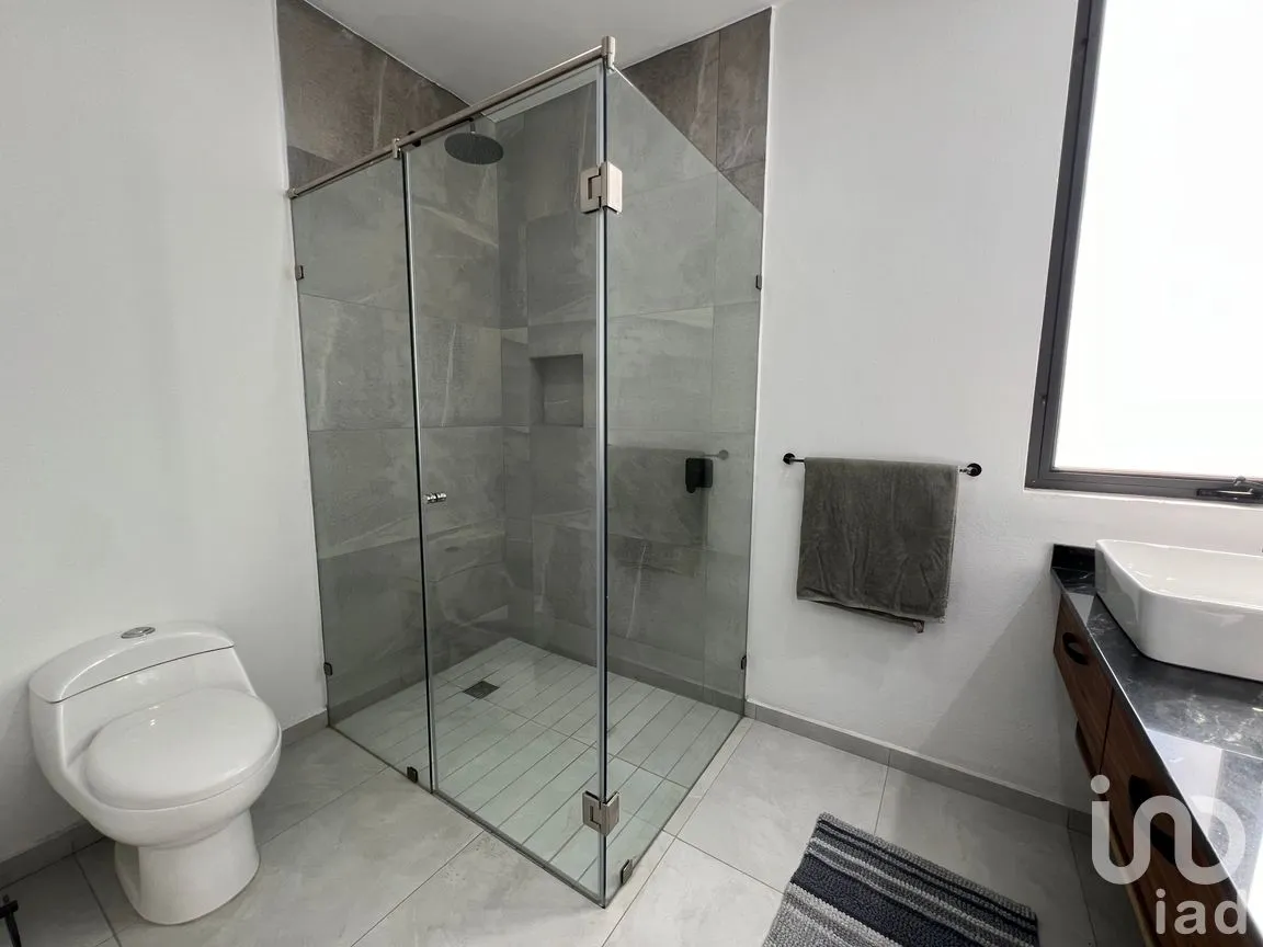 Casa en Venta en Santa Anita, Tlajomulco de Zúñiga, Jalisco | NEX-244933 | iad México | Foto 9 de 17