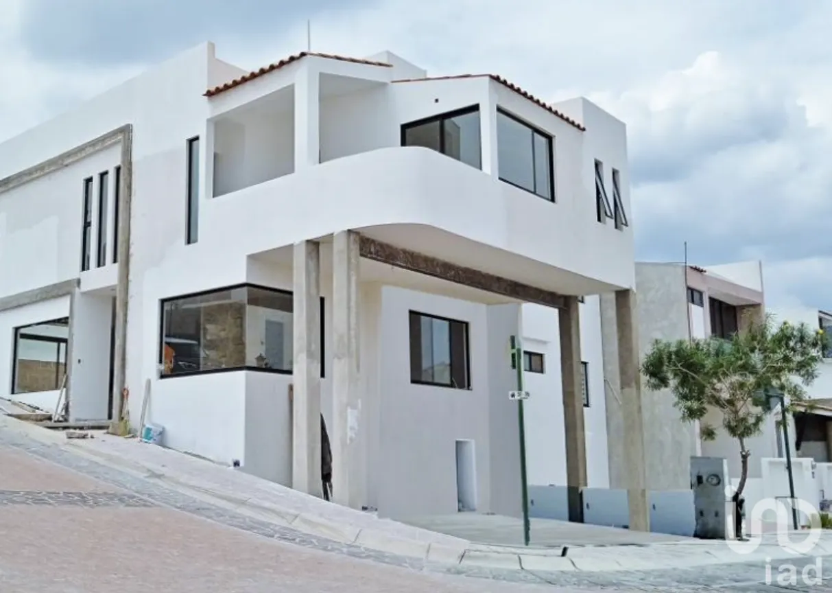 Casa en Venta en Pedregal de Schoenstatt, Corregidora, Querétaro | NEX-182080 | iad México | Foto 1 de 26