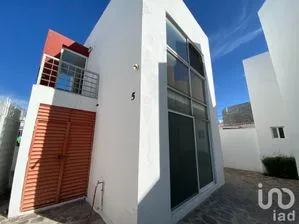 NEX-192789 - Casa en Venta, con 4 recamaras, con 3 baños, con 162 m2 de construcción en Milenio 3a. Sección, CP 76060, Querétaro.