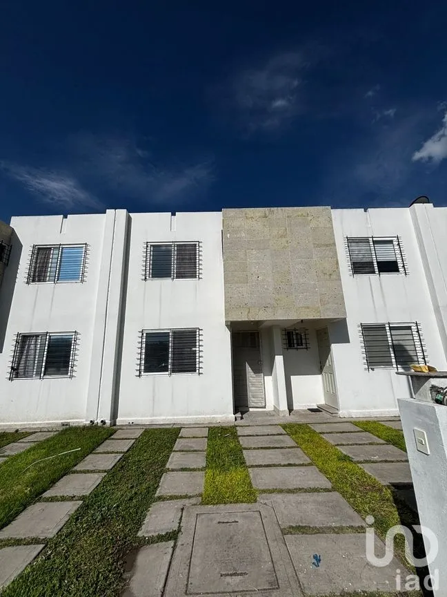 Casa en Venta en Tres Cantos Residencial, Querétaro, Querétaro | NEX-255705 | iad México | Foto 1 de 28