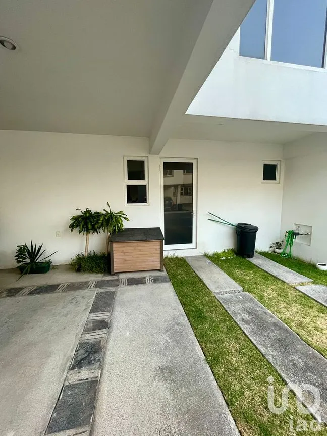 Casa en Renta en San Salvador Tizatlalli, Metepec, México | NEX-269435 | iad México | Foto 2 de 42