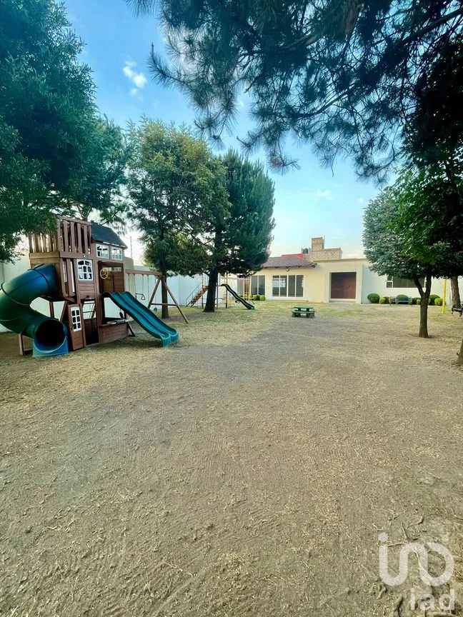 Casa en Renta en San Salvador Tizatlalli, Metepec, México | NEX-269435 | iad México | Foto 38 de 42