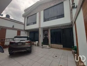 NEX-190057 - Casa en Venta, con 4 recamaras, con 2 baños, con 201 m2 de construcción en San Agustín, CP 13508, Ciudad de México.