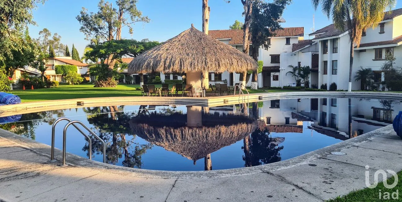 Casa en Venta en Vista Hermosa, Cuernavaca, Morelos | NEX-189821 | iad México | Foto 1 de 19