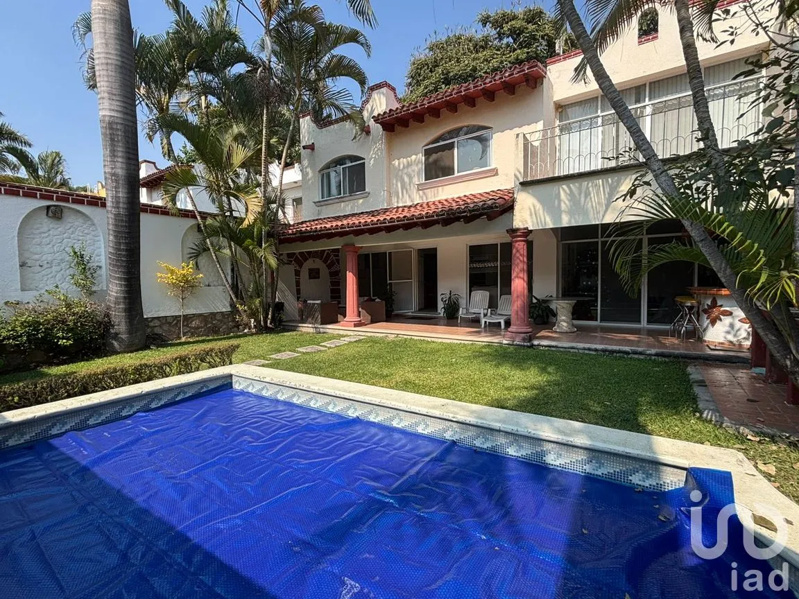 Casa en Venta en Bosques de Bancouver, Jiutepec, Morelos | NEX-263352 | iad México | Foto 1 de 18