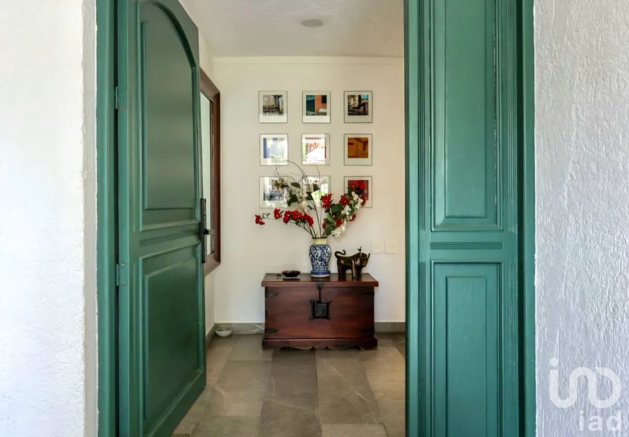 Casa en Venta en Acapatzingo, Cuernavaca, Morelos | NEX-297412 | iad México | Foto 2 de 28