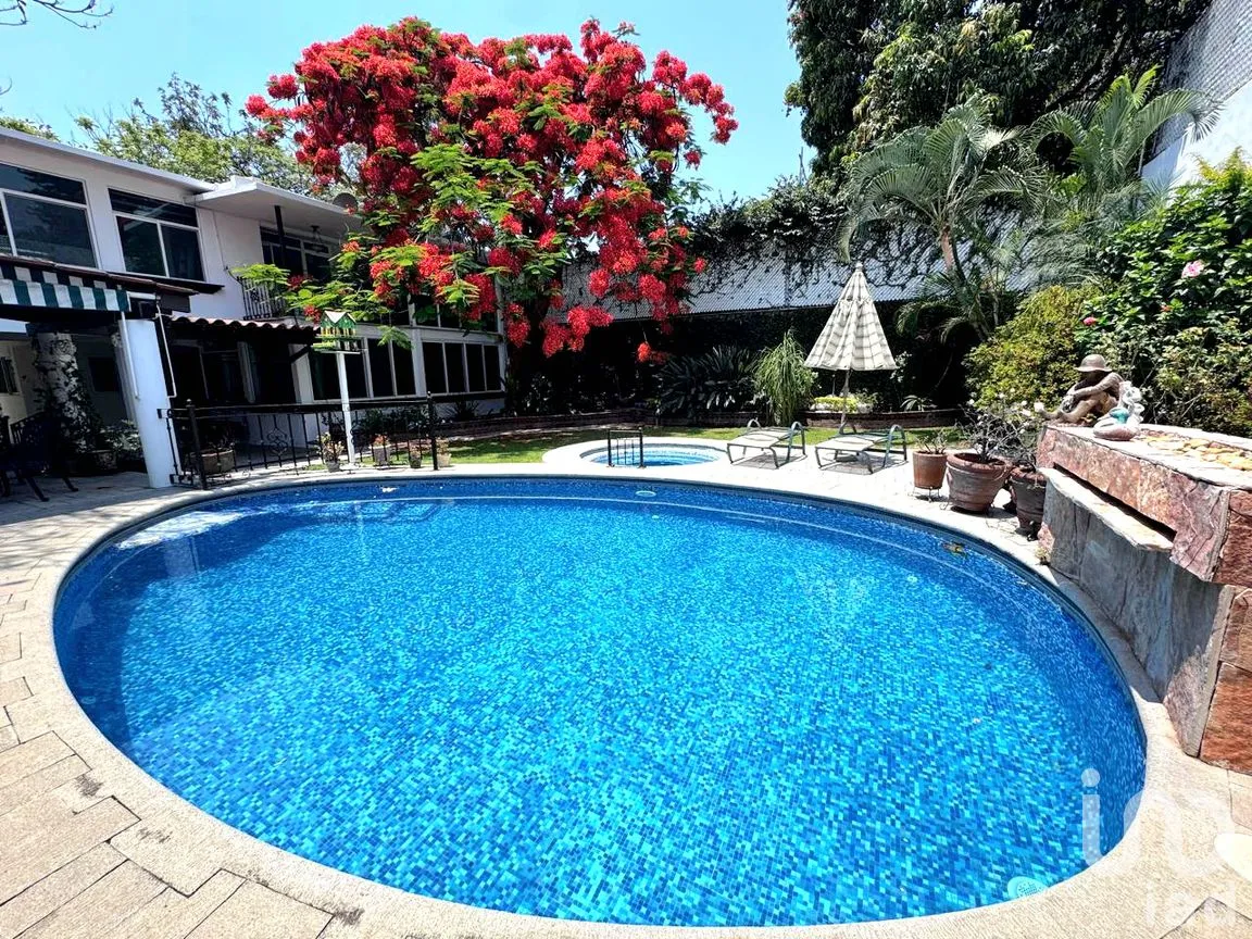 Casa en Renta en Jardines de Cuernavaca, Cuernavaca, Morelos | NEX-297943 | iad México | Foto 1 de 26
