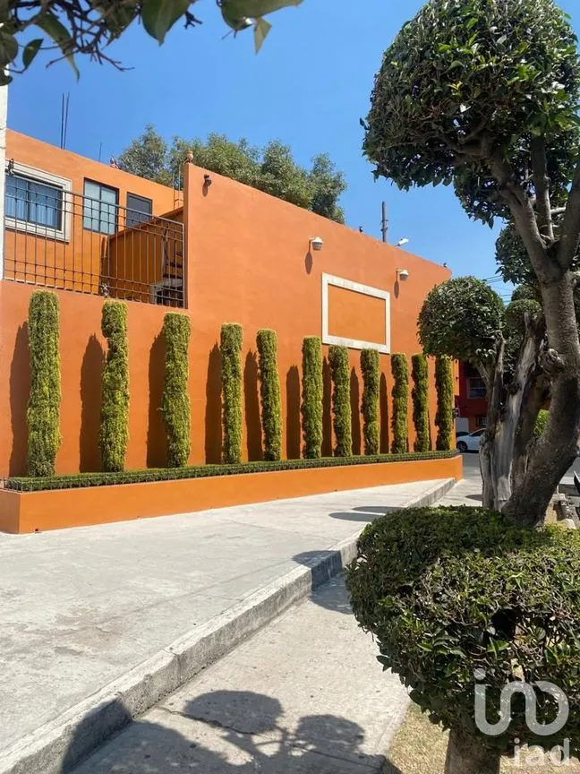Casa en Venta en Vista Alegre, Cuauhtémoc, Ciudad de México | NEX-174760 | iad México | Foto 2 de 30