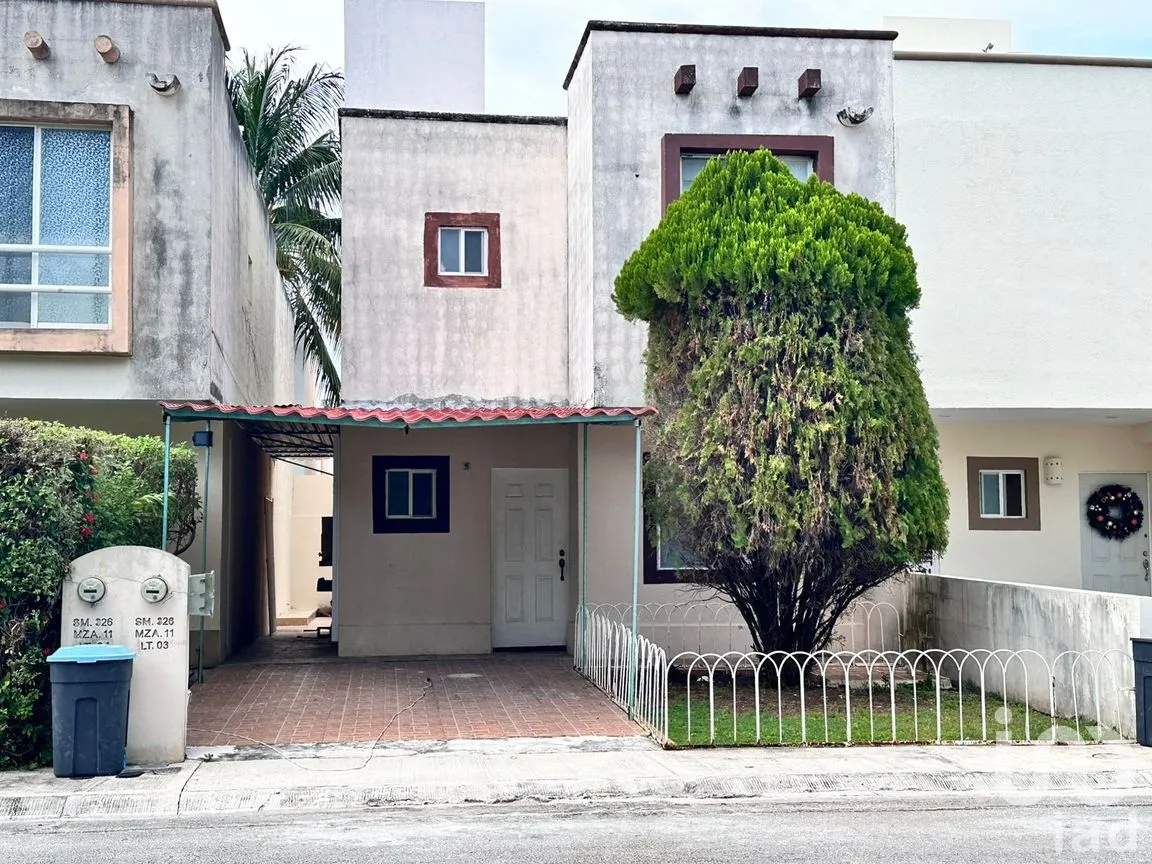 Casa en Venta en Supermanzana 326, Benito Juárez, Quintana Roo | NEX-263794 | iad México | Foto 1 de 17