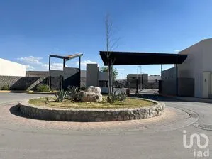 NEX-299641 - Casa en Venta, con 4 recamaras, con 3 baños, con 251 m2 de construcción en Quintas del Valle, CP 32540, Chihuahua.