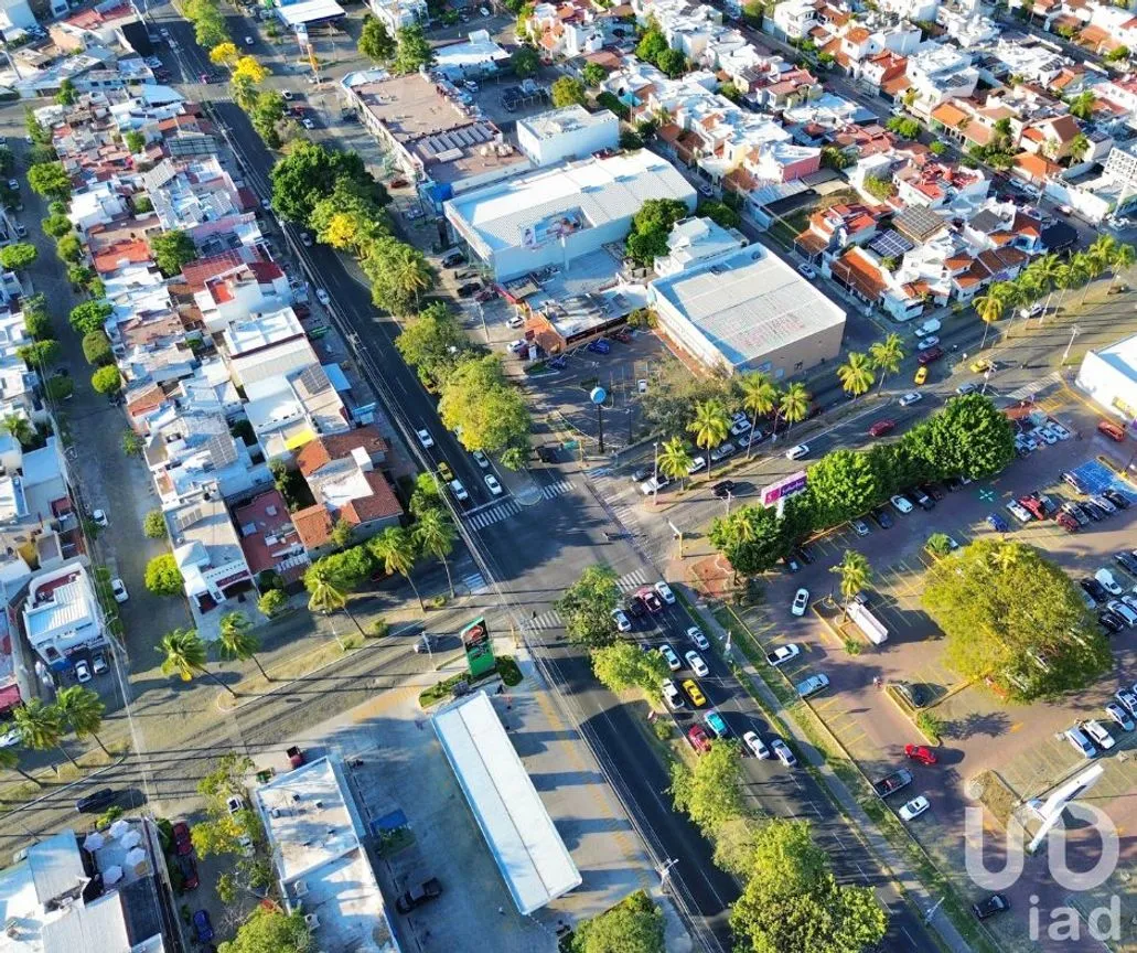 Local en Renta en Lomas Vistahermosa, Colima, Colima | NEX-242556 | iad México | Foto 4 de 13