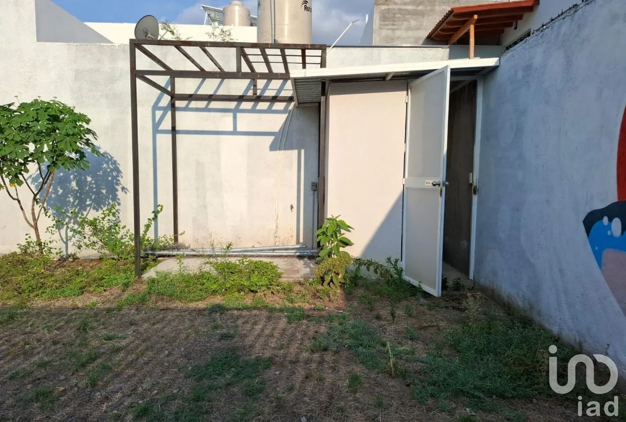 Local en Renta en Colinas del Real, Villa de Álvarez, Colima | NEX-250477 | iad México | Foto 9 de 14